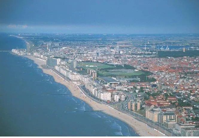Beautiful And Spacious Holiday Apartment With Seaview T27 Ostend