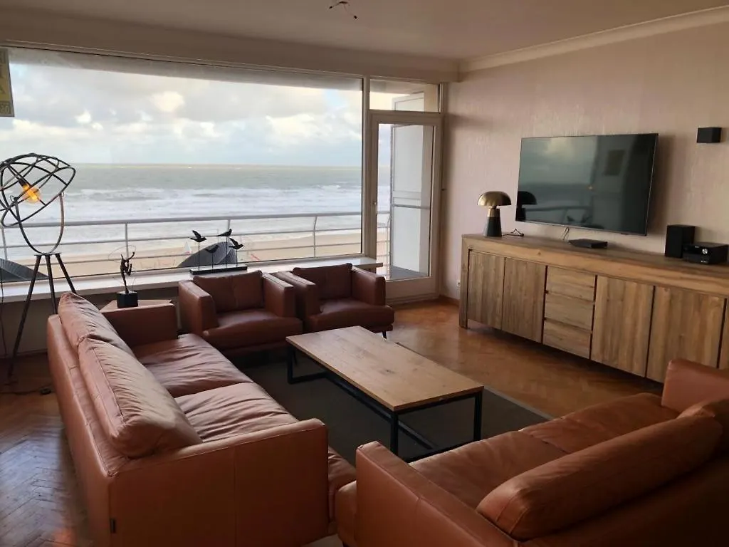 Beautiful And Spacious Holiday Apartment With Seaview T27 Ostend