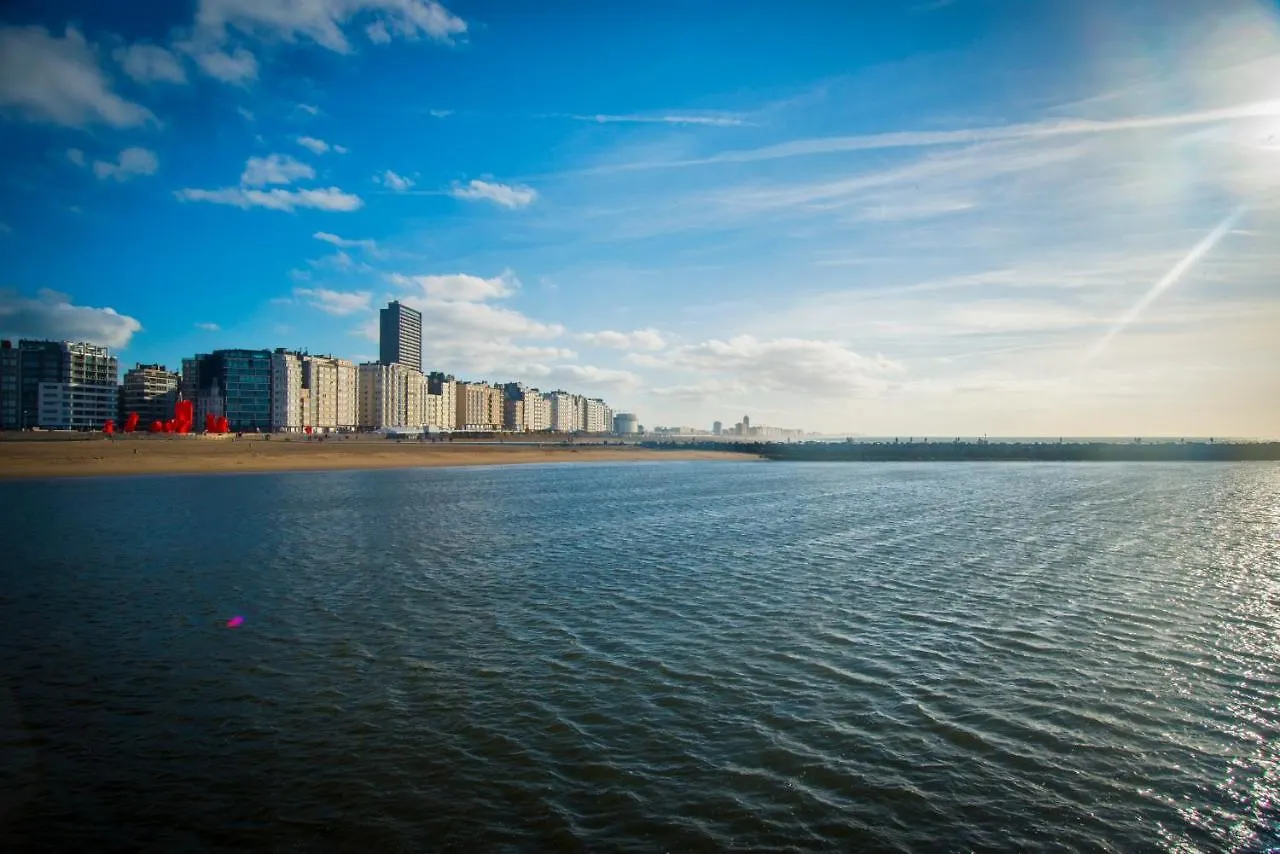 Beautiful And Spacious Holiday Apartment With Seaview T27 Ostend